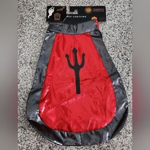 NWT AKC American Kennel Club Pitchfork Devil Cape Pet Costume M